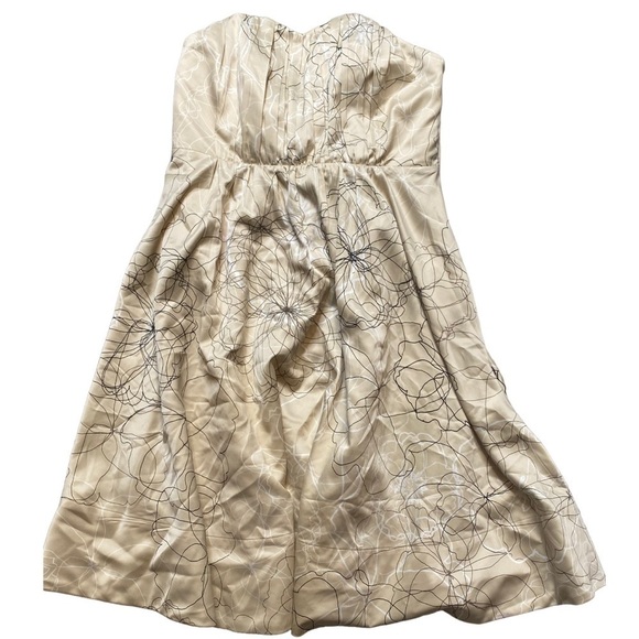 THE LIMITED STRAPELESS FLORAL OUTLINE DRESS SIZE 4 - Picture 1 of 7